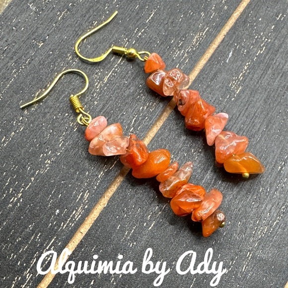 Alquimia Jewelry - Raw carnelian confetti long dangle gold earrings/bohemian crystal healing
